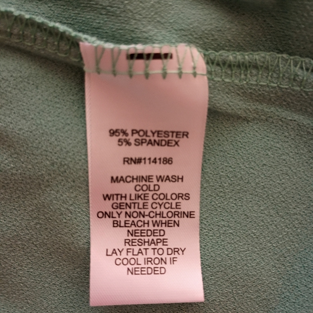 89th & MADISON Hi-Low Top - Picture 5 of 6